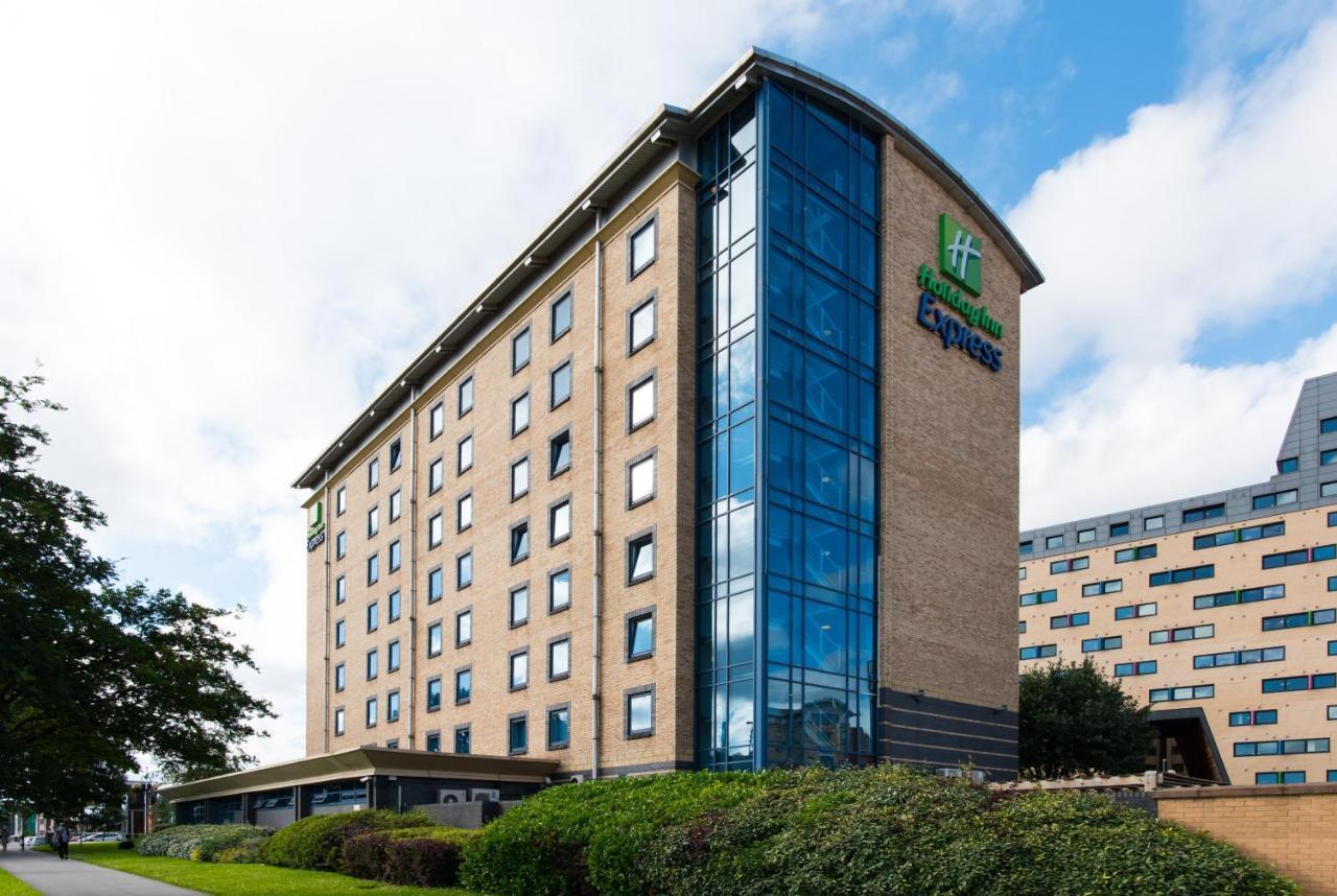 Express Leeds Centre By Ihg 3*
