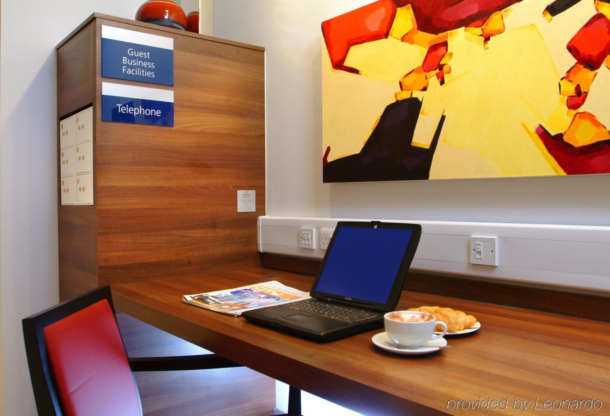Express Leeds Centre By Ihg