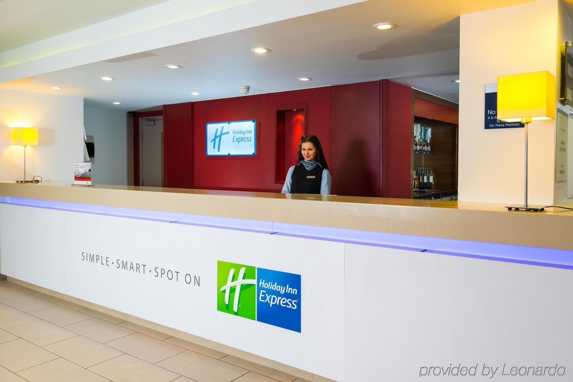 Express Leeds Centre By Ihg 3*