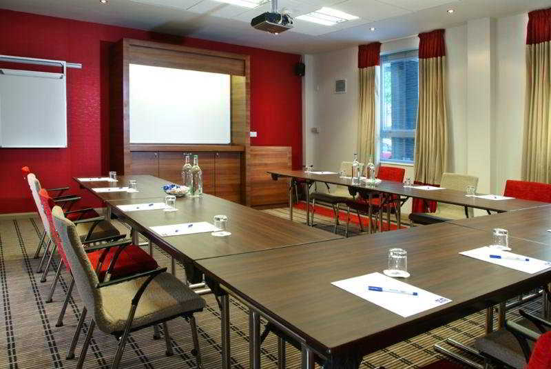 Express Leeds Centre By Ihg Hotel 3*