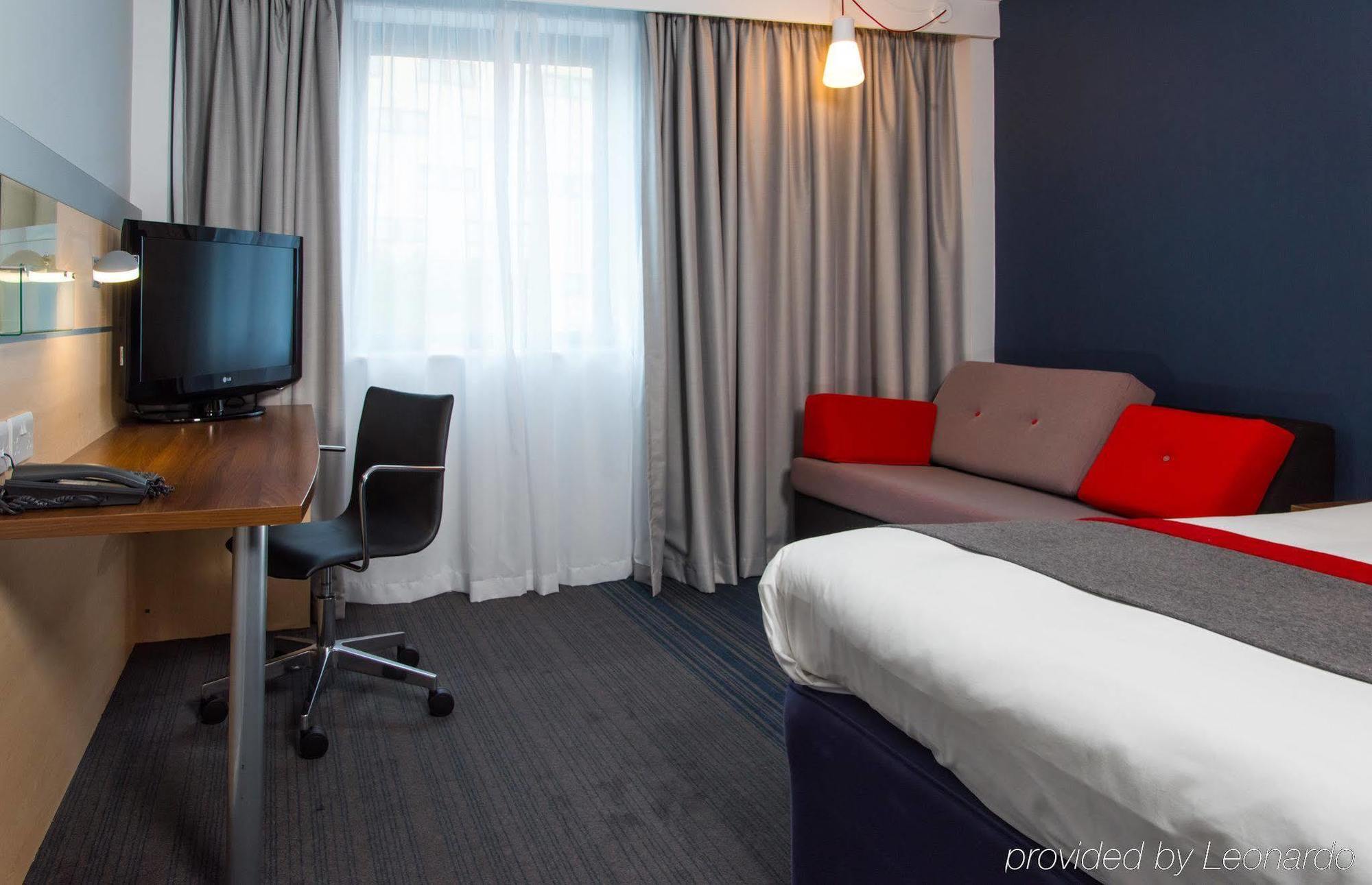Hotel Express Leeds Centre By Ihg 3*